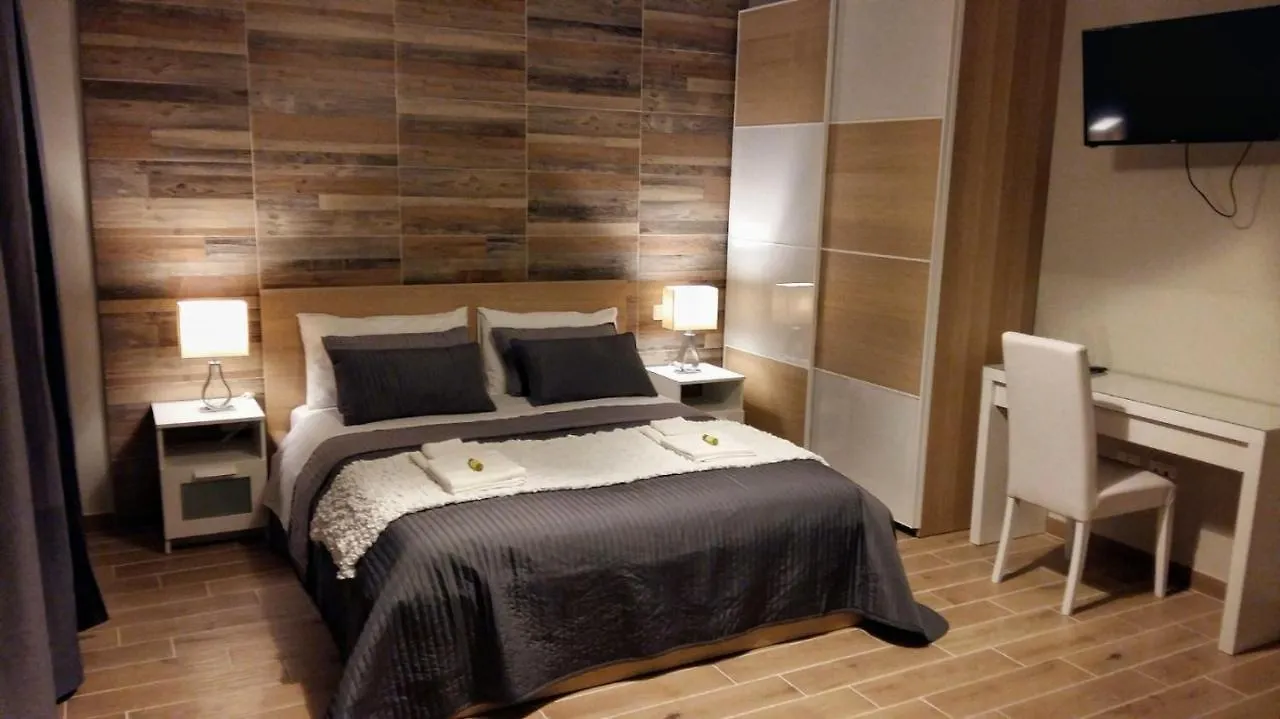לינה וארוחת בוקר Pisa City Lodge איטליה