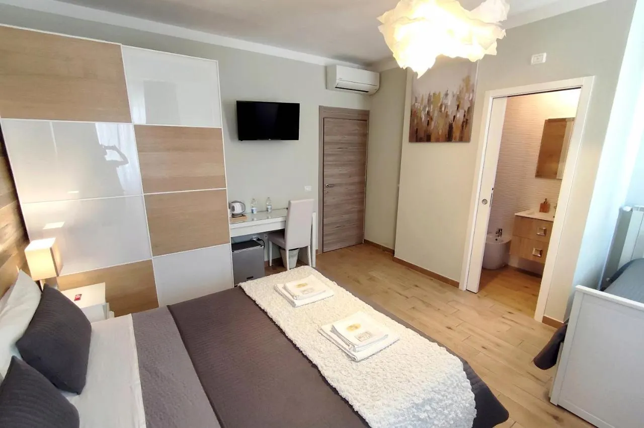 Bed & Breakfast Pisa City Lodge Italy
